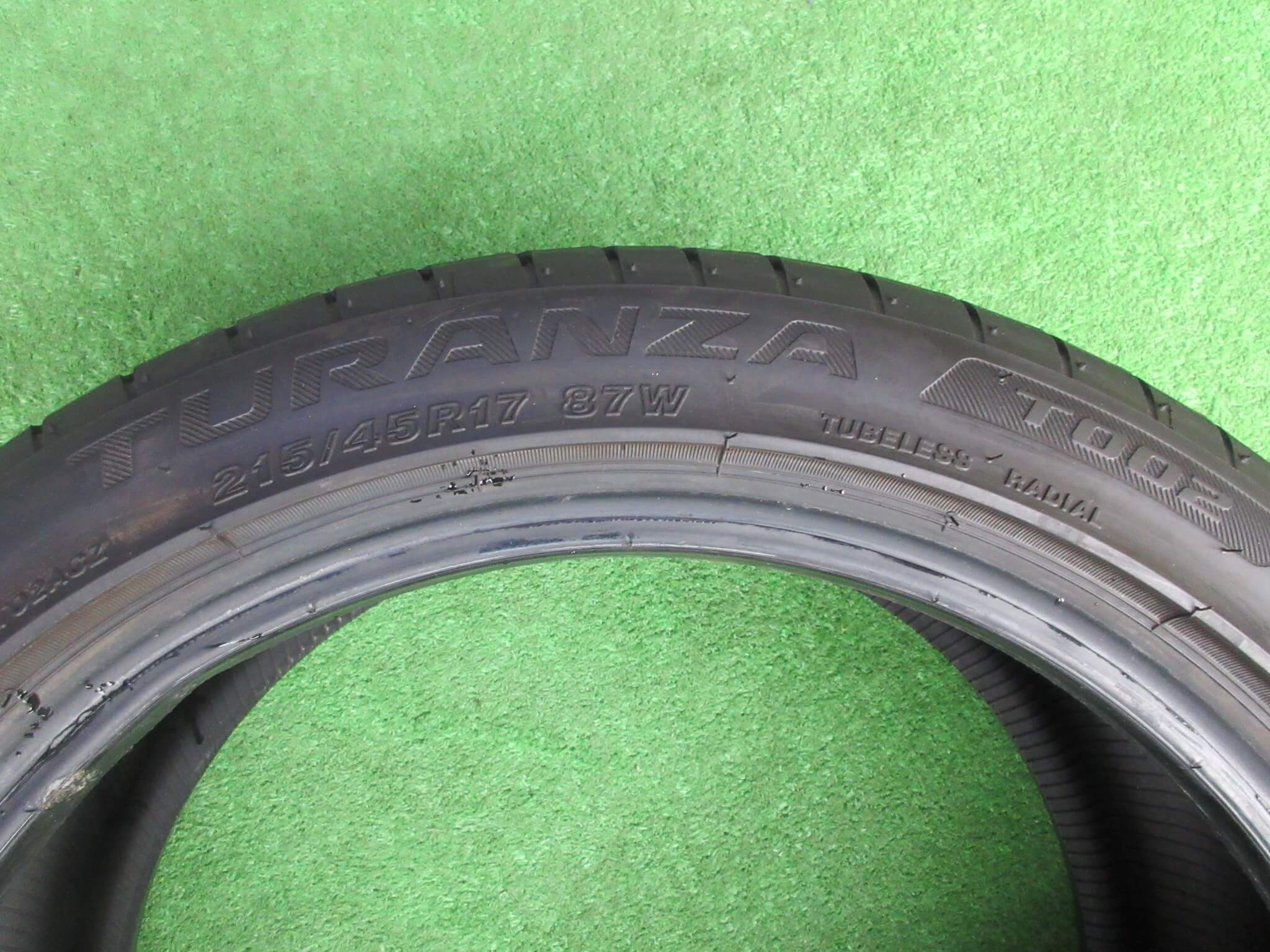 215/45R17 TURANZA uranza